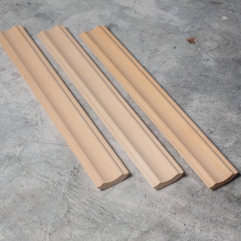 Плинтус из липы